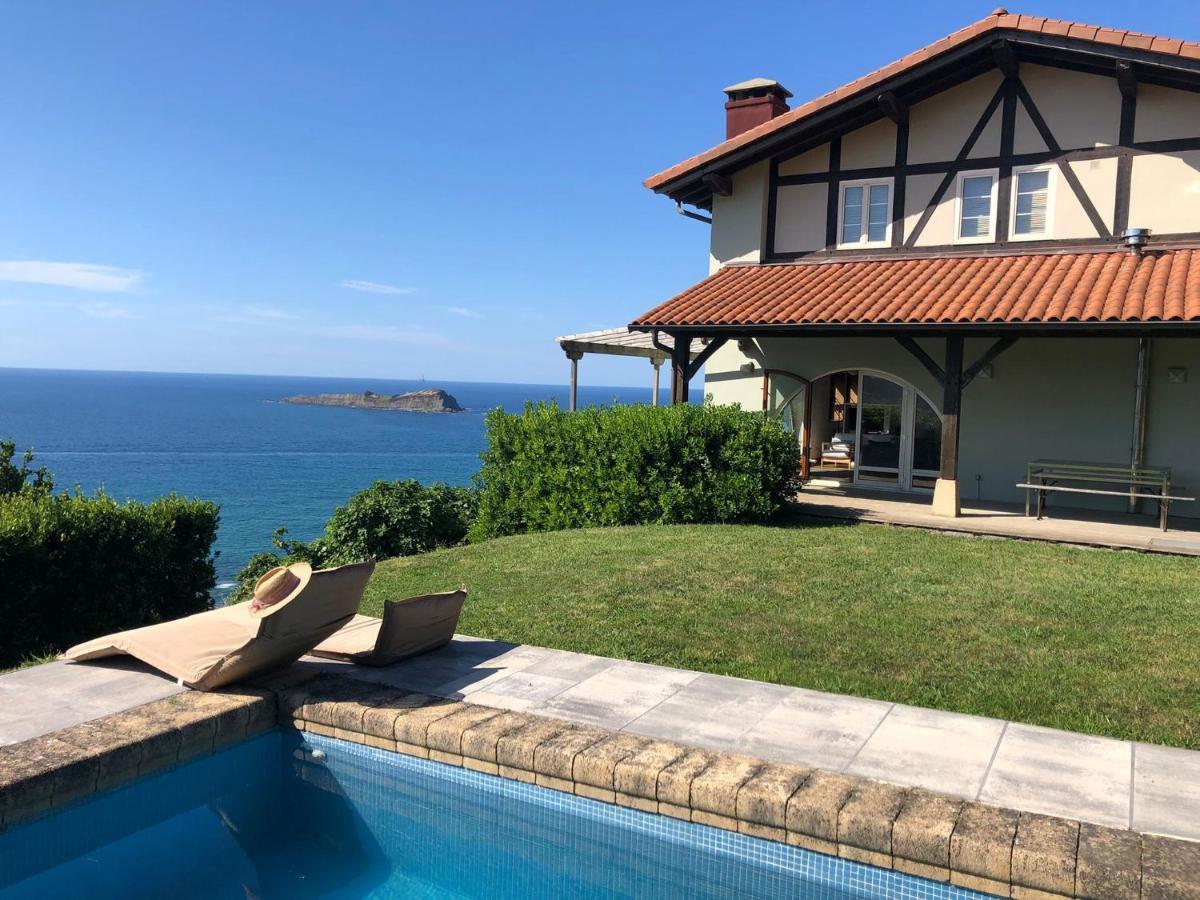 فيلا Adosado En La Costa Con Excelentes Vistas Al Estuario De Urdaibai مونداكا المظهر الخارجي الصورة