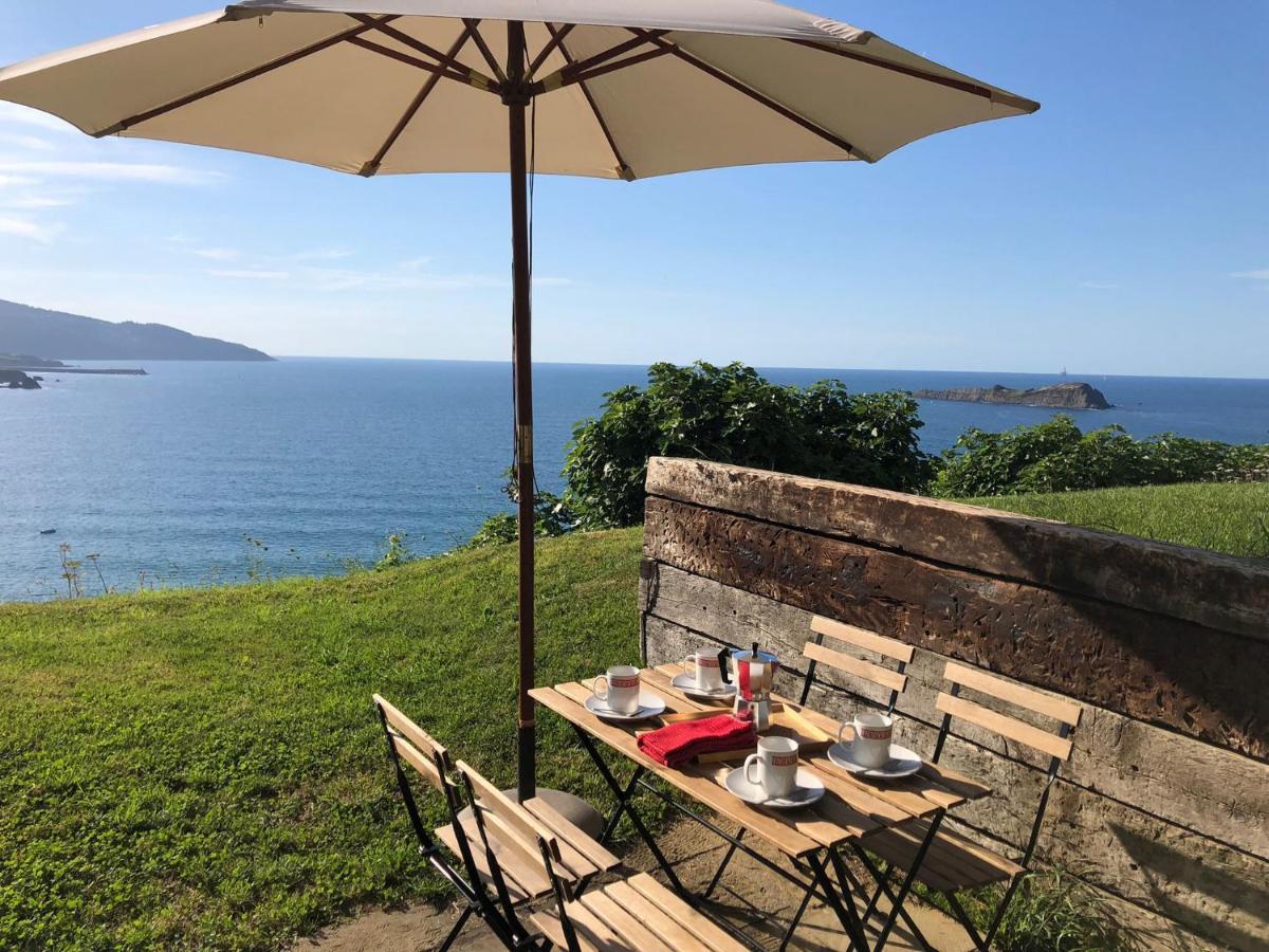 فيلا Adosado En La Costa Con Excelentes Vistas Al Estuario De Urdaibai مونداكا المظهر الخارجي الصورة